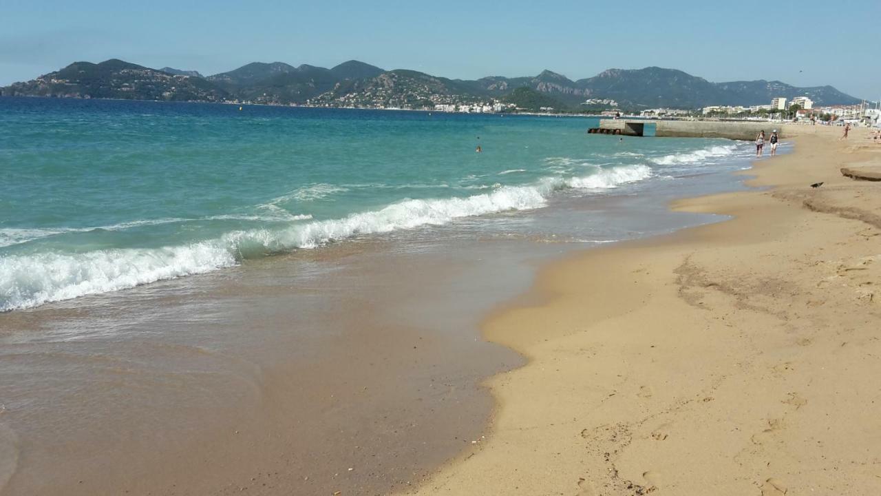 Cannes - view Cap Esterel Exterior foto