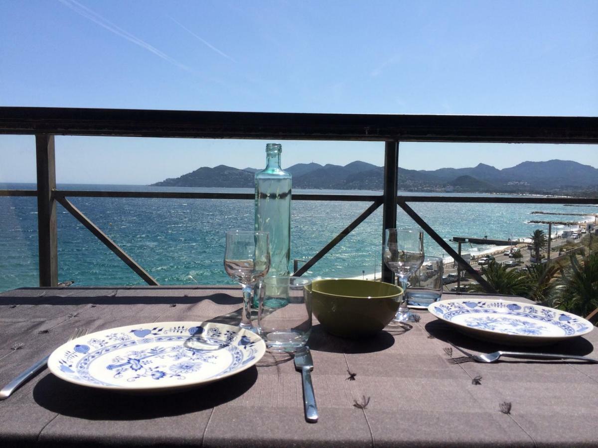 Cannes - view Cap Esterel Exterior foto